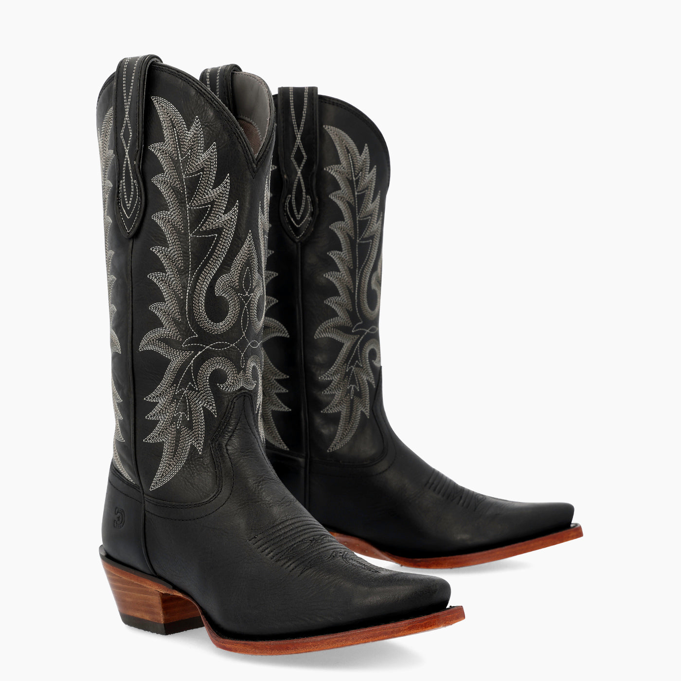 Front view of a pair of Durango black cowgirl boots
