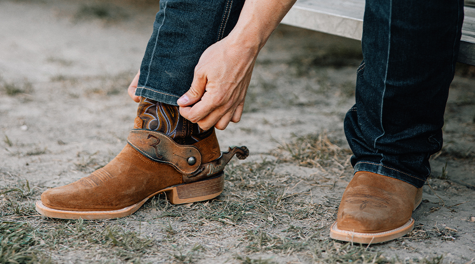 Cutter toe western boots